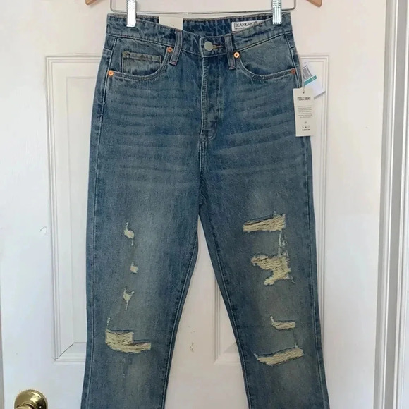 Blank NYC The Cooper Distressed Straight Jeans - Picture 4 of 8